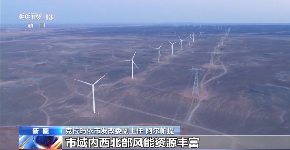 一线调研丨数据传输比眨眼还快 昔日“戈壁油城”蜕变“算力新城”(图6)